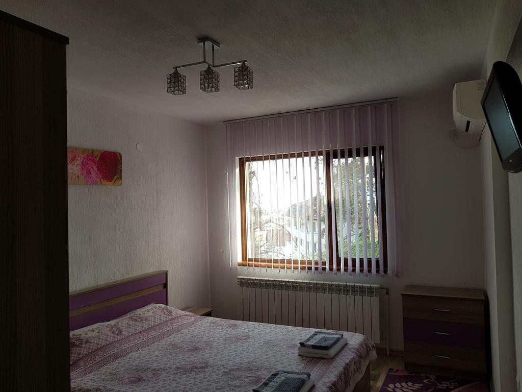Д И В 1 - D & V 1 Apartment Sandanski Exterior photo